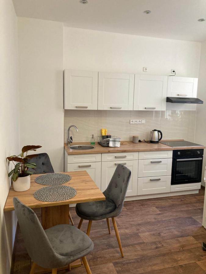 Apartament Monika *